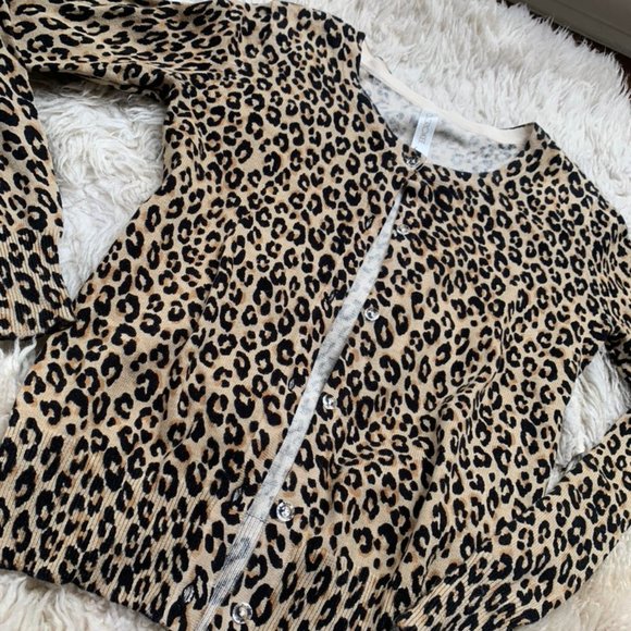 ☆ Leopard button down jacket - Picture 1 of 3